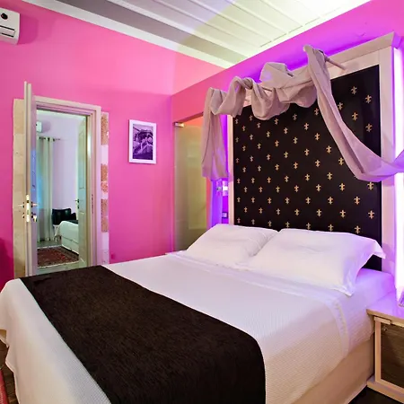 Elia Fatma Boutique (adults Only) 4*