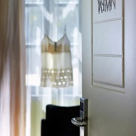 Elia Fatma Boutique (adults Only) 4*