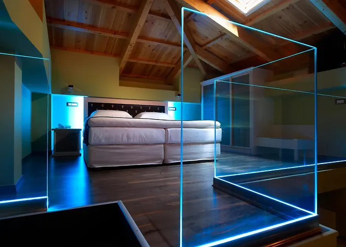 Elia Fatma Boutique (adults Only)