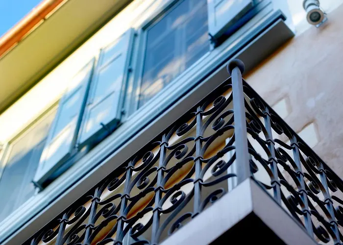 Elia Fatma Boutique (adults Only)